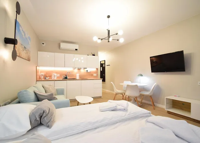 Rentplanet - Solny דירה